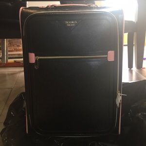 Victoria’s Secret luggage set